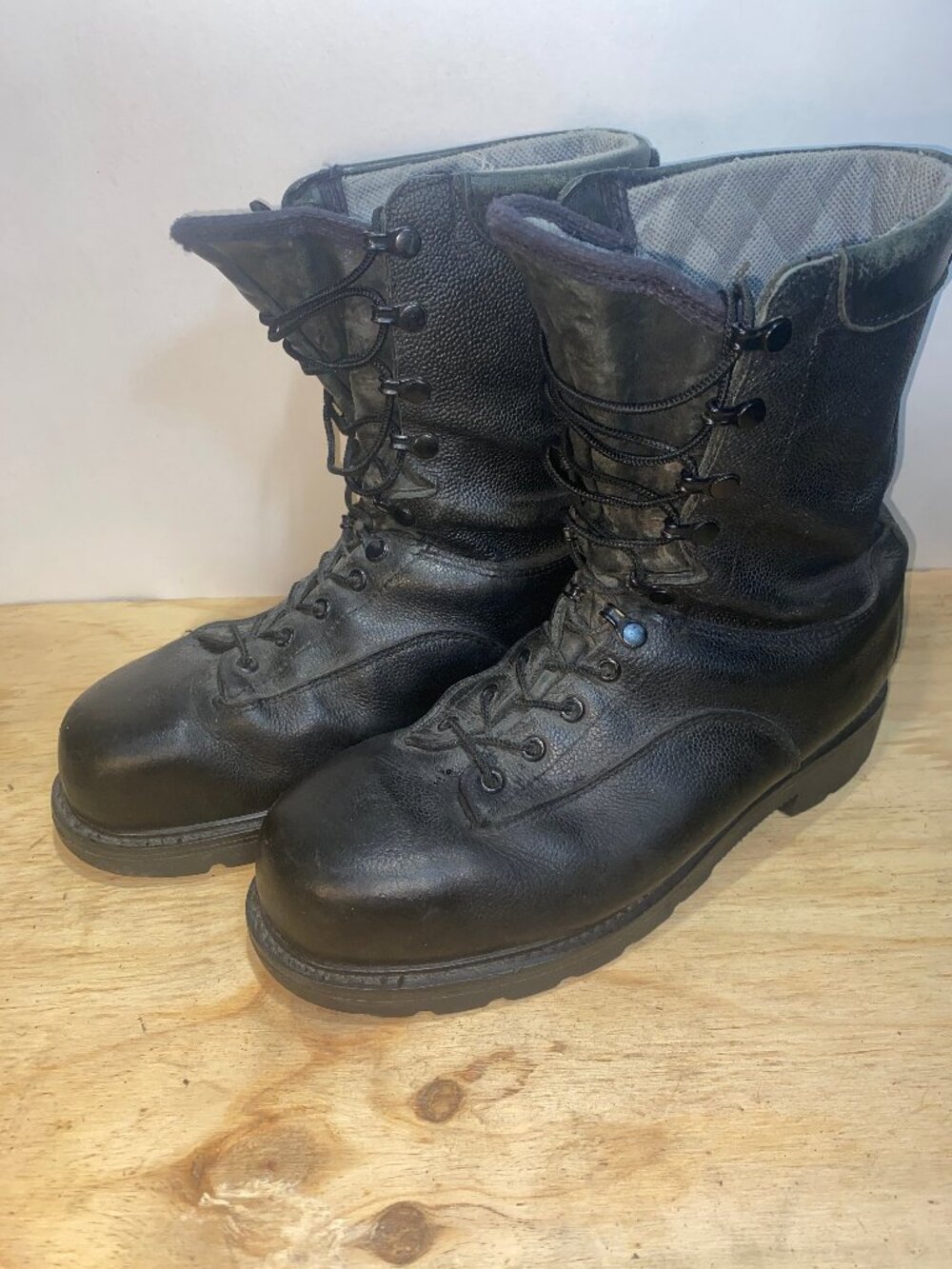 Terra Canadian Military Cold Wet Weather Safety Boots Black US 9.5 270/110